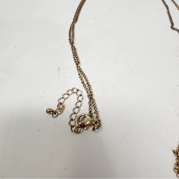 Round Entwined Pink Red Stone Filigree Necklace With Fringe Detail Up To 24” - Picture 8 of 8